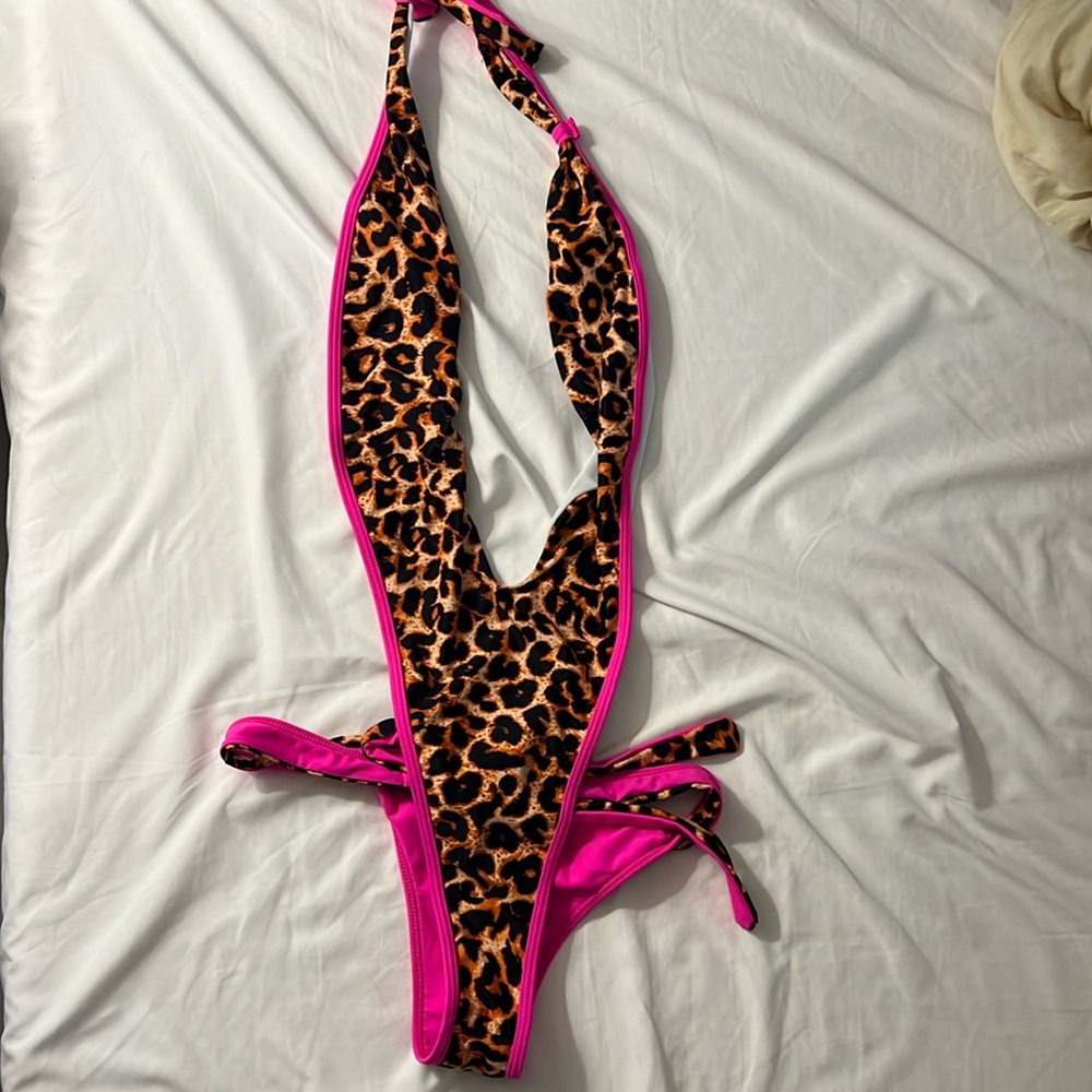 Y2K hot pink cheetah monokini